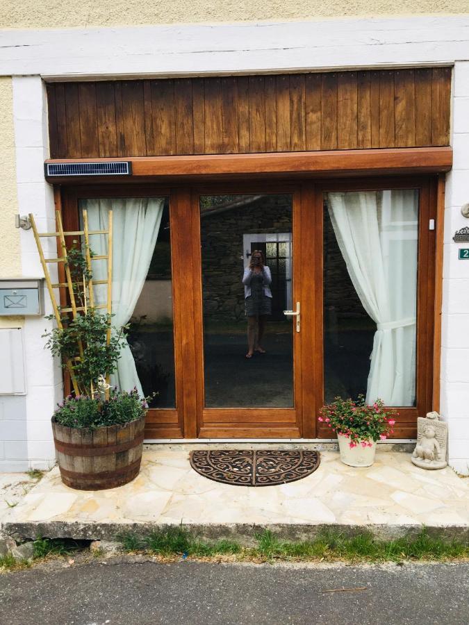 Maison Blanche De Hudson Cussac  Exterior photo